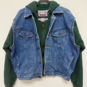 Warner Bros. Green and Blue Looney Tunes Vintage Jean Jacket. Size M